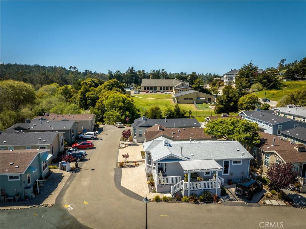 Cambria, CA 93428,1460 Main #106