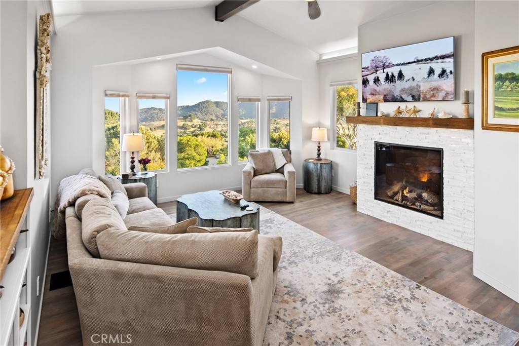 San Luis Obispo, CA 93405,850 Bassi DR