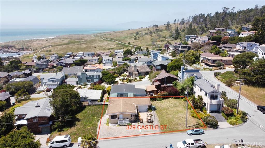 Cambria, CA 93428,379 Castle ST