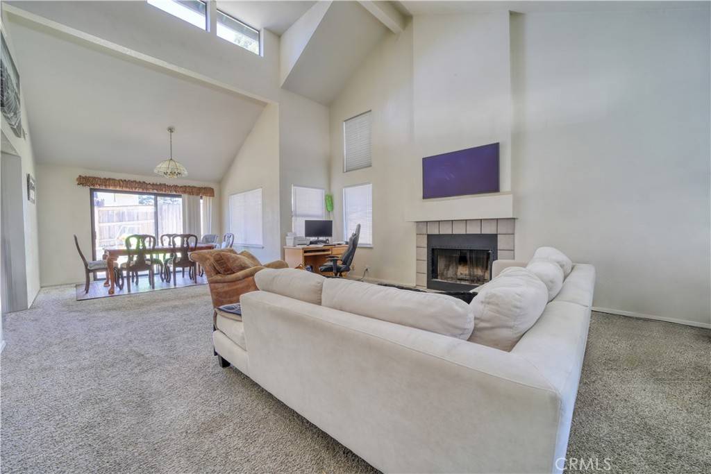 Paso Robles, CA 93446,929 Wade CT