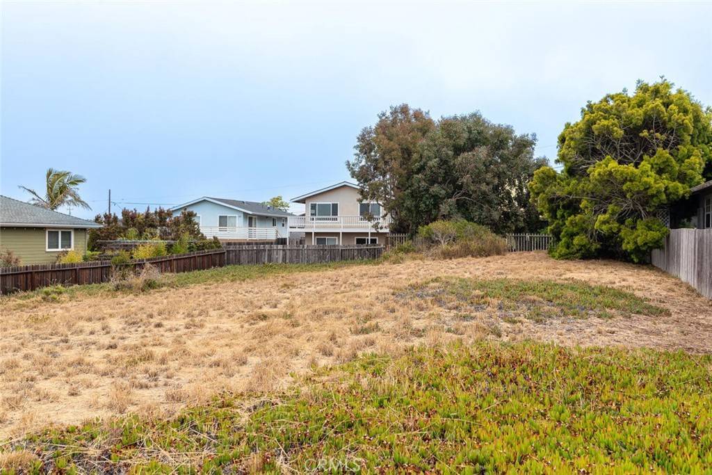 Los Osos, CA 93402,1262 11th ST