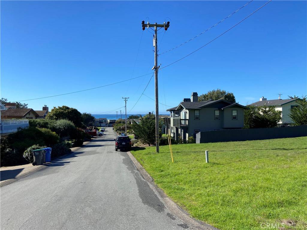 Cambria, CA 93428,395 Ivar ST