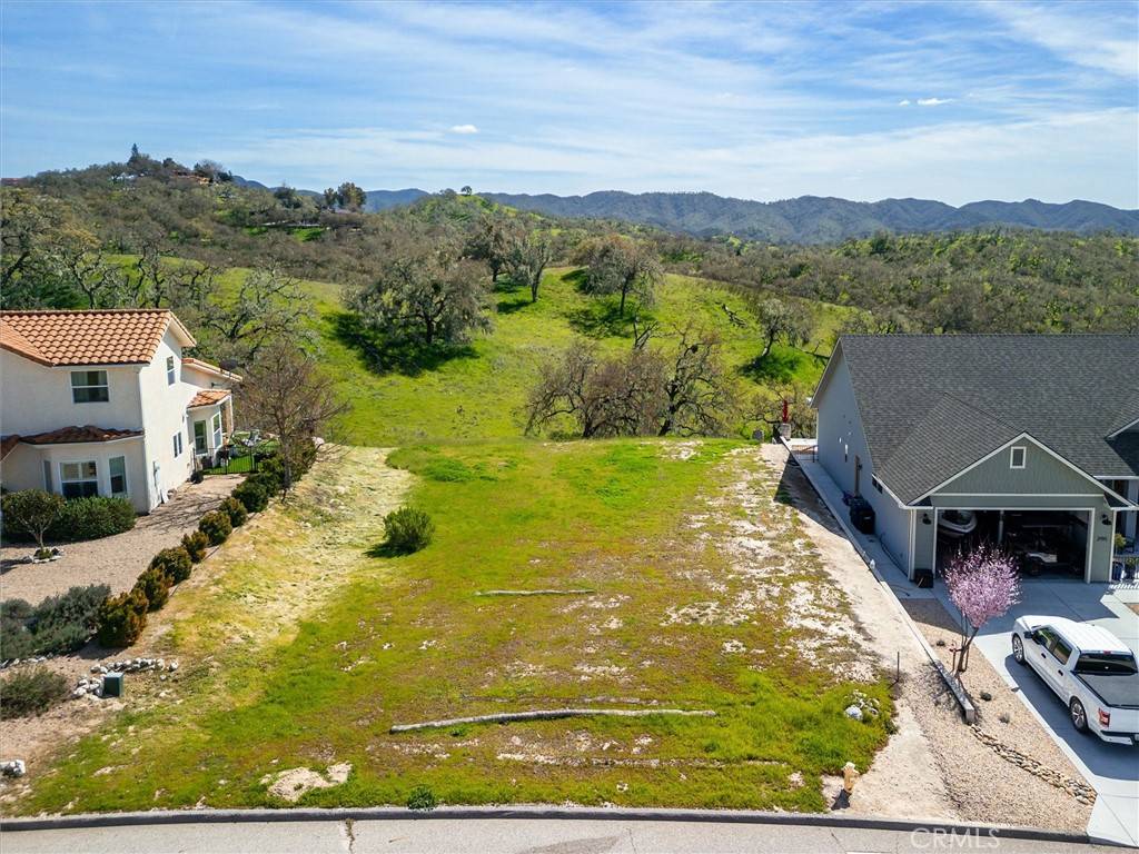 Paso Robles, CA 93446,2186 Holly DR