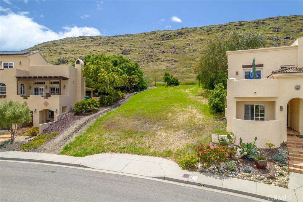 San Luis Obispo, CA 93401,489 Bluerock Drive