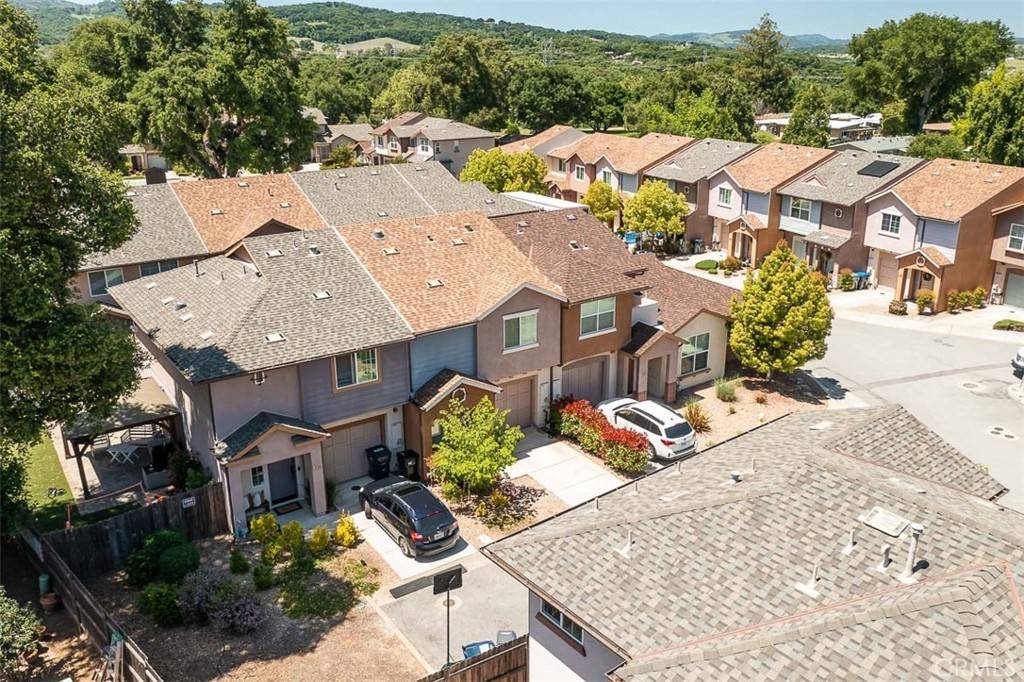 Atascadero, CA 93422,1124 Amatista CT