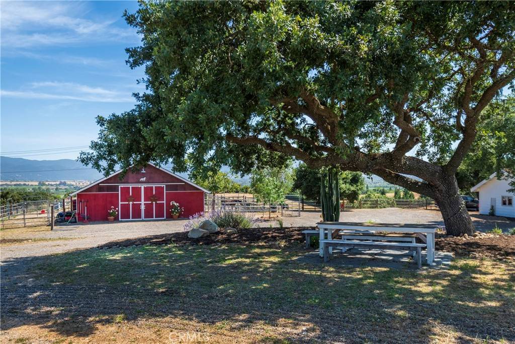 Santa Ynez, CA 93460,2450 Long Canyon RD