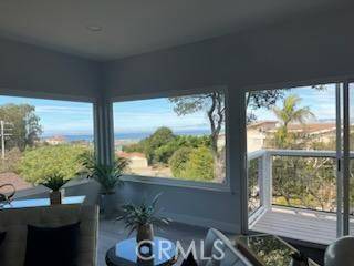 Los Osos, CA 93402,225 Travis DR