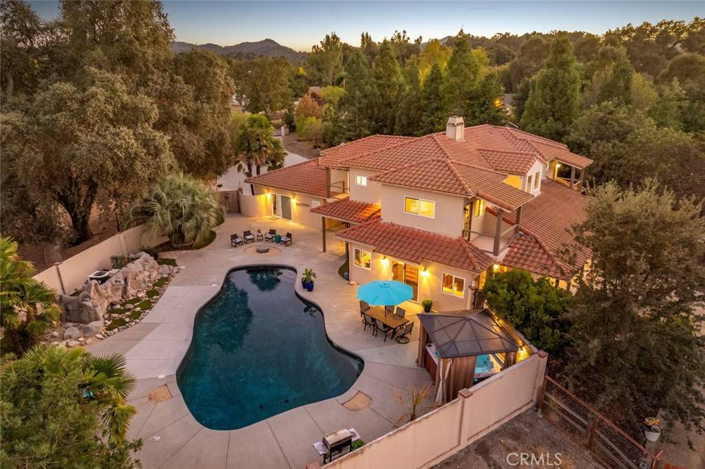 Atascadero, CA 93422,8865 San Gabriel RD