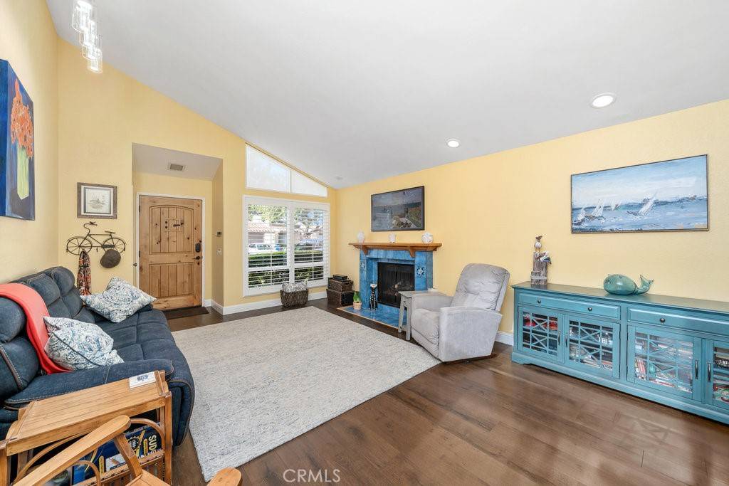 San Luis Obispo, CA 93401,42 Del Sol CT