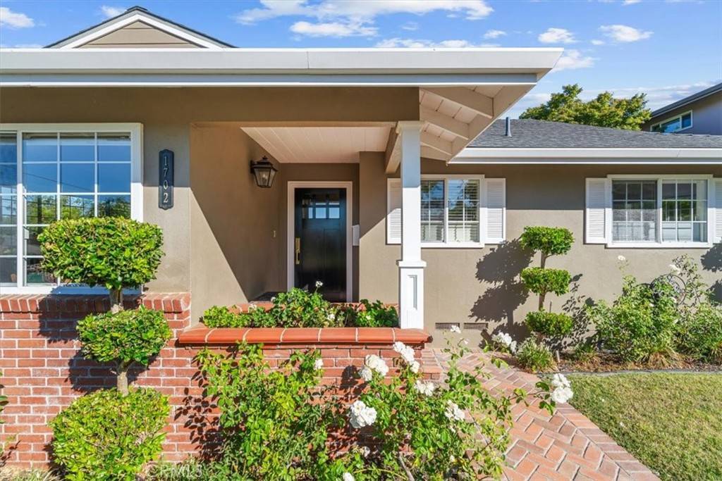 San Luis Obispo, CA 93401,1702 Viewmont ST