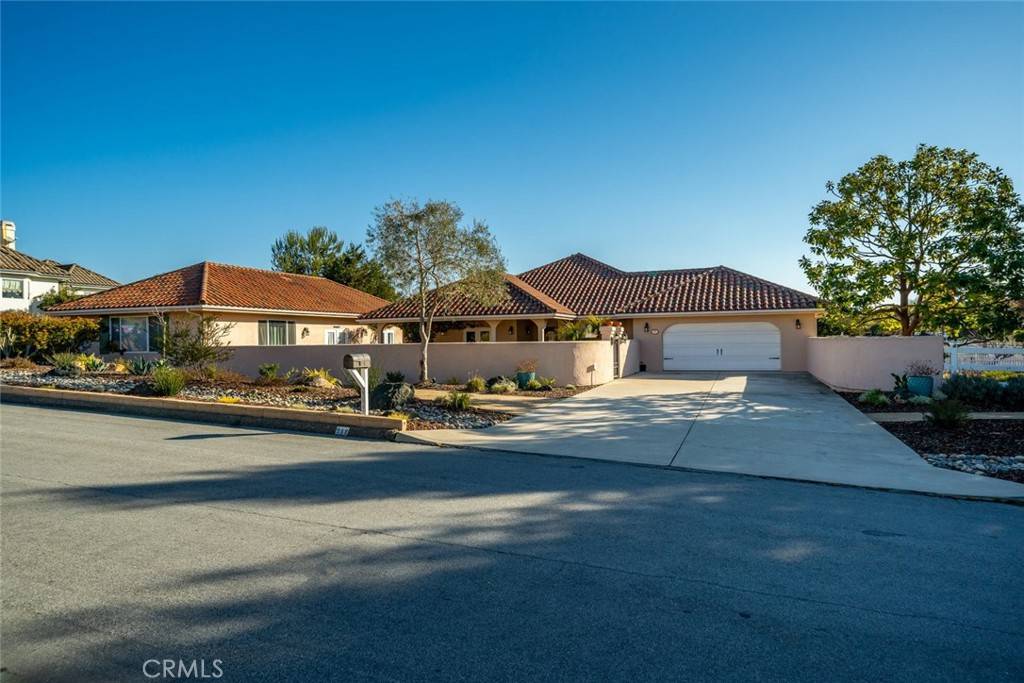 Nipomo, CA 93444,989 Sweet Gum LN