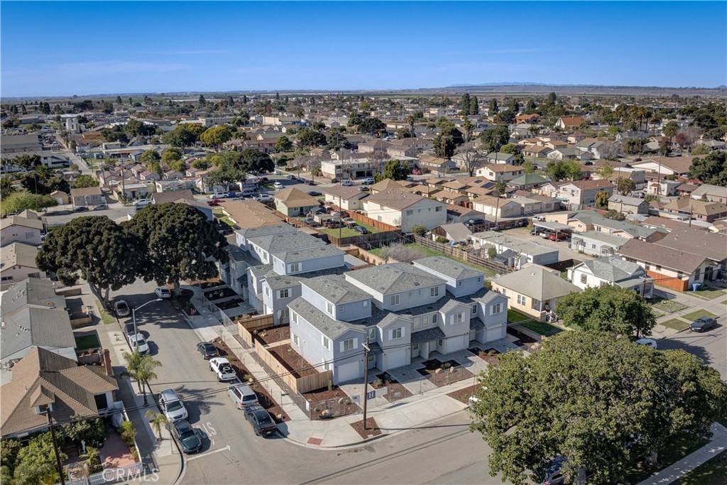 Santa Maria, CA 93458,529 S Pine ST