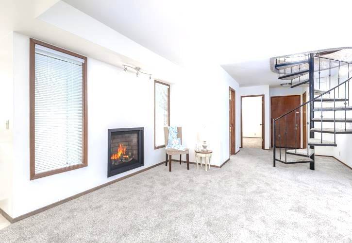 Cambria, CA 93428,398 Gaines ST