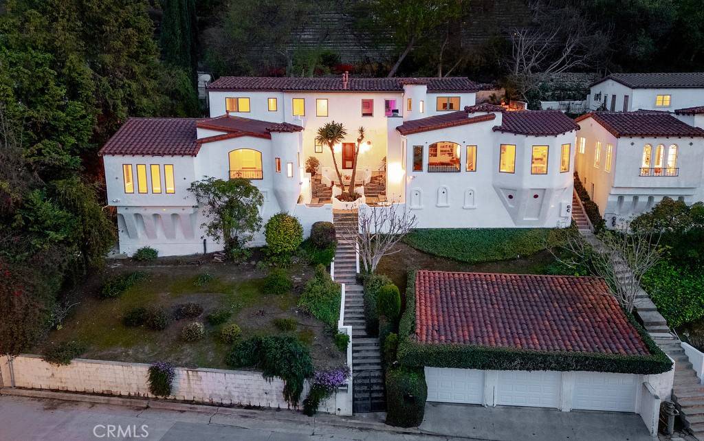 Los Feliz, CA 90027,3702 Arbolada Road