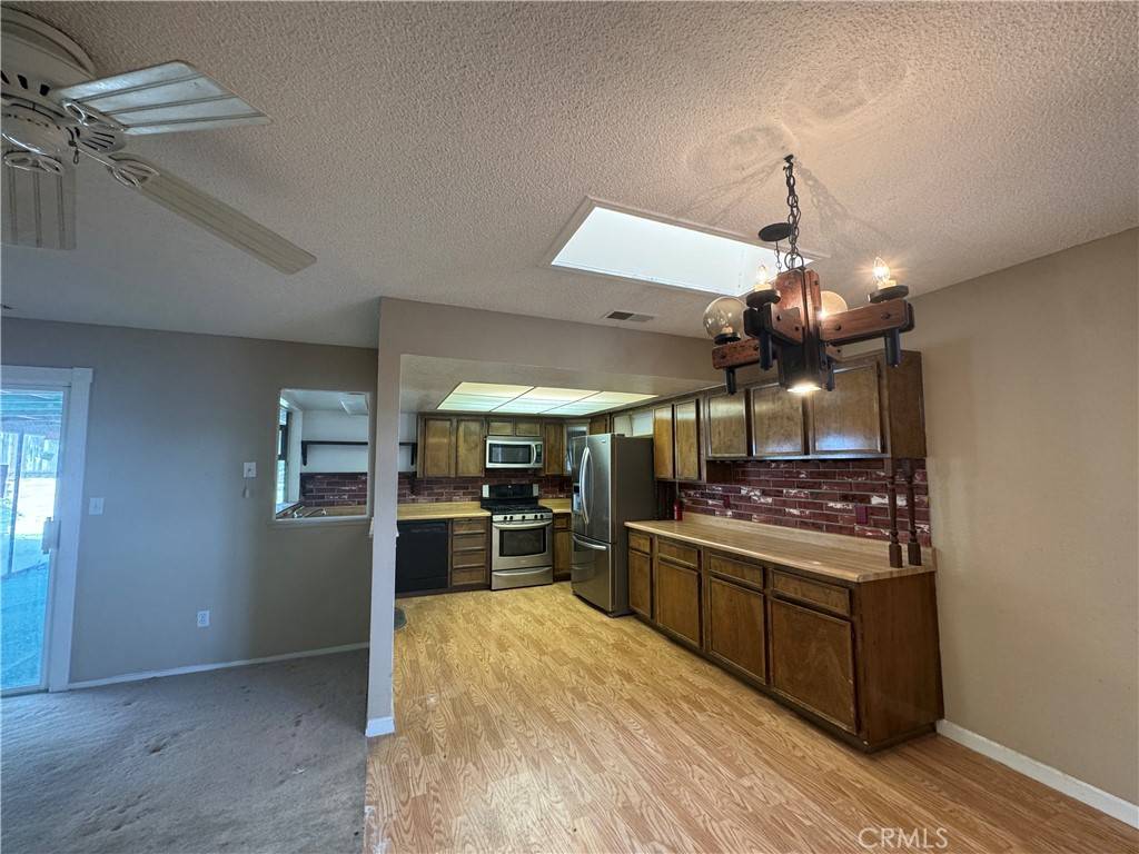 Grover Beach, CA 93433,560 N 4th ST