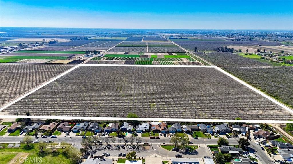 Visalia, CA 93292,896 N Mariposa AVE