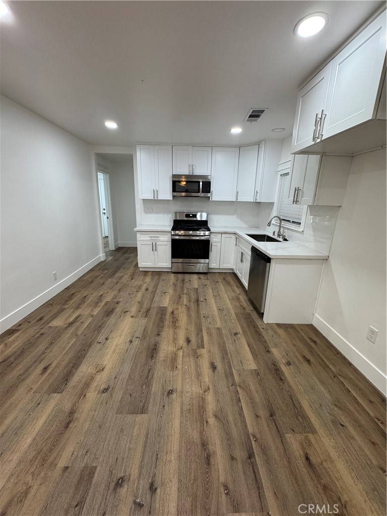 Fowler, CA 93625,425 S 6th ST