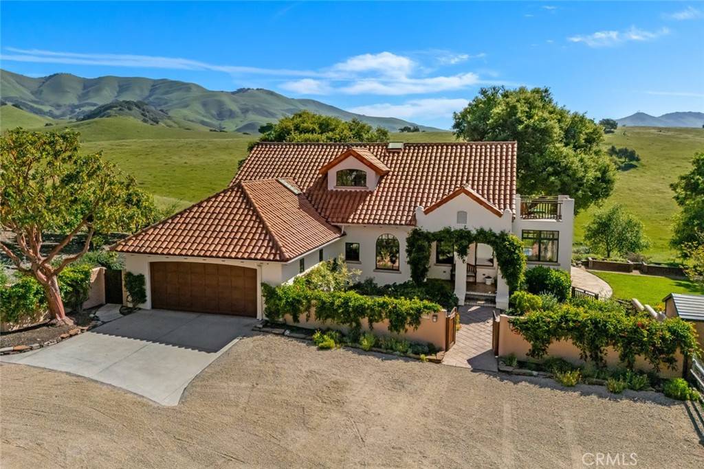 Arroyo Grande, CA 93420,2590 Softchess Place