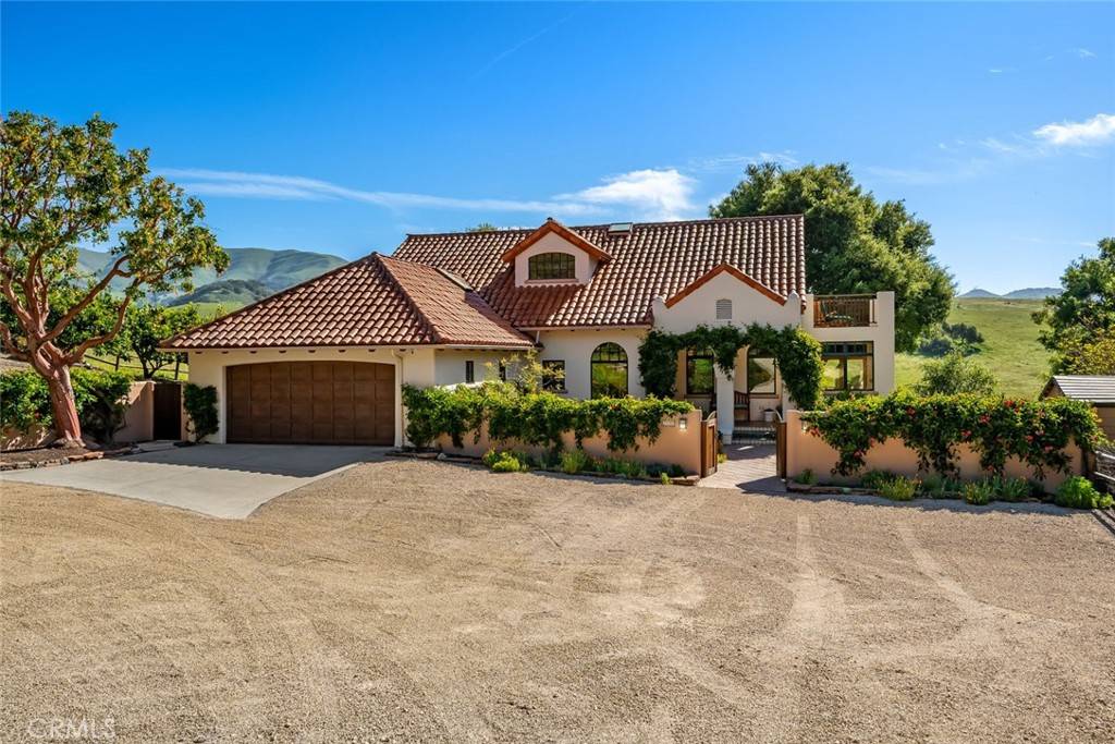 Arroyo Grande, CA 93420,2590 Softchess Place