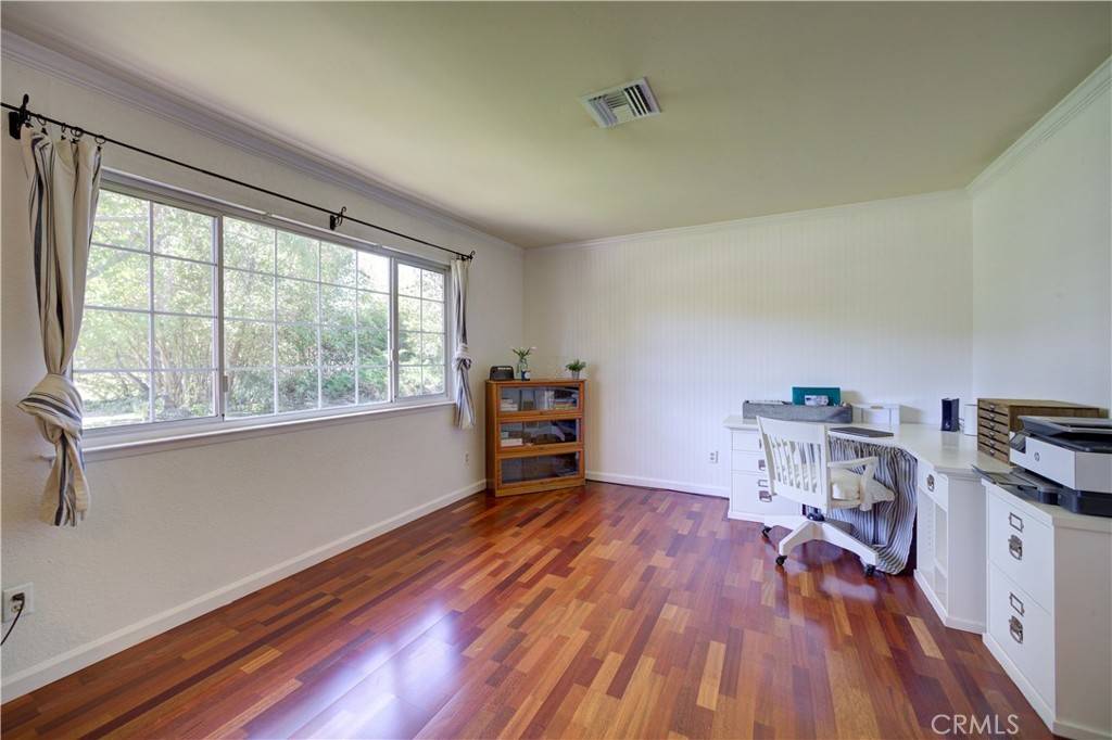 Atascadero, CA 93422,10097 Atascadero AVE