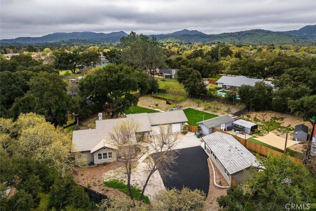 Atascadero, CA 93422,8100 Coromar Avenue