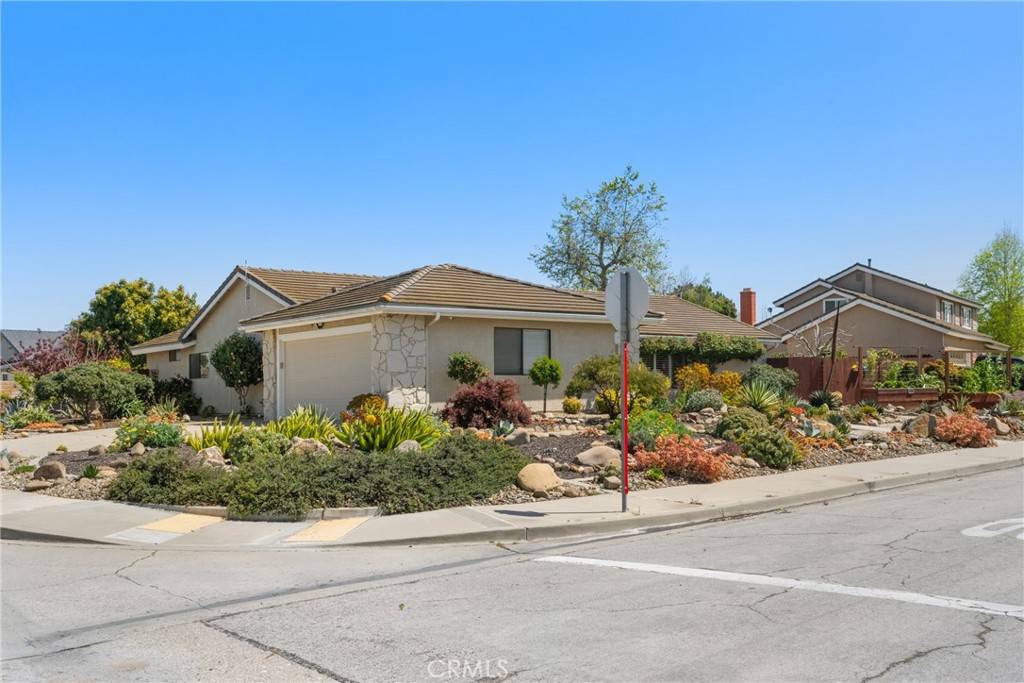 Santa Maria, CA 93455,1001 Foxenwood DR