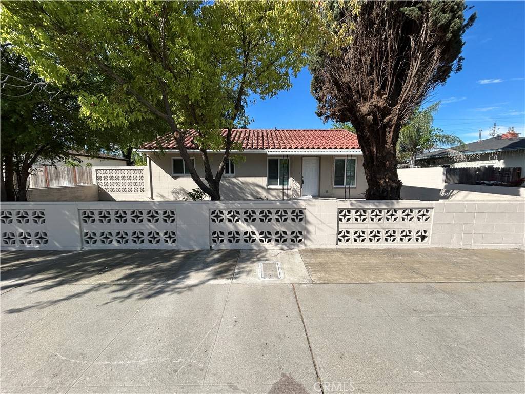 Fresno, CA 93728,1395 N Esther WAY