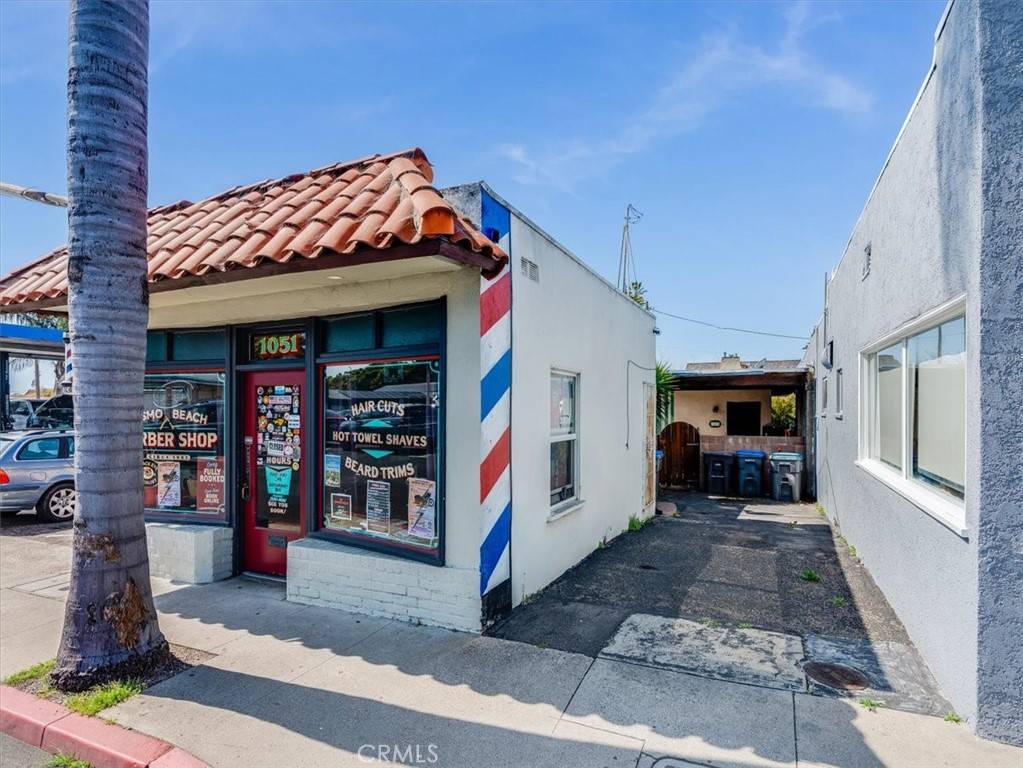 Pismo Beach, CA 93449,1051 Price ST