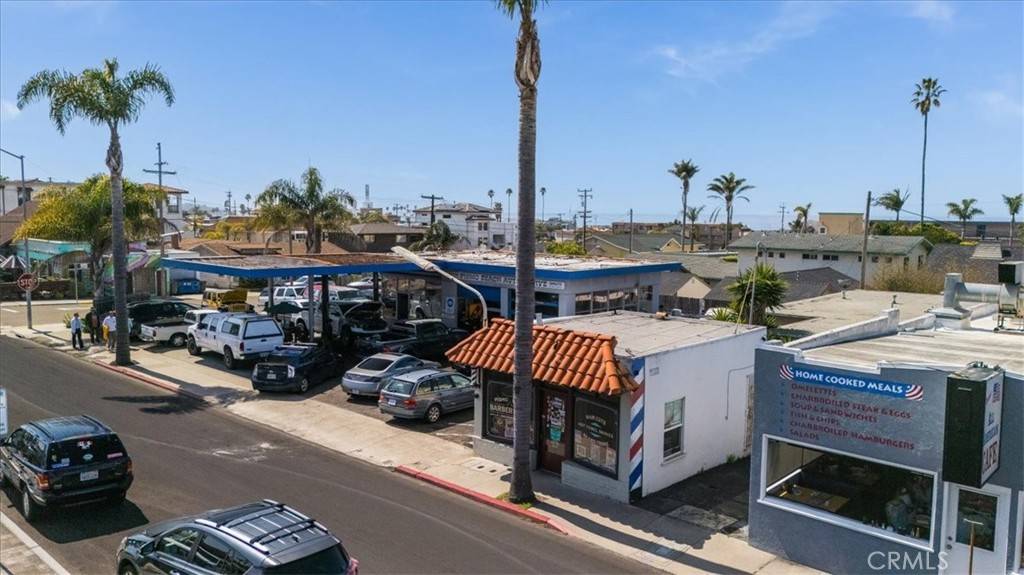 Pismo Beach, CA 93449,1051 Price ST