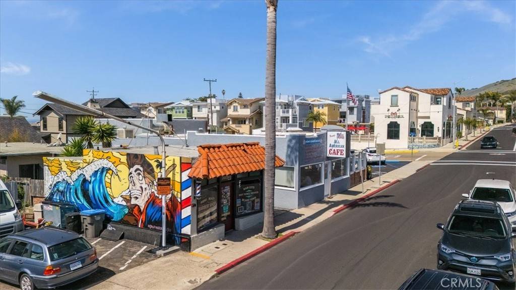 Pismo Beach, CA 93449,1051 Price ST