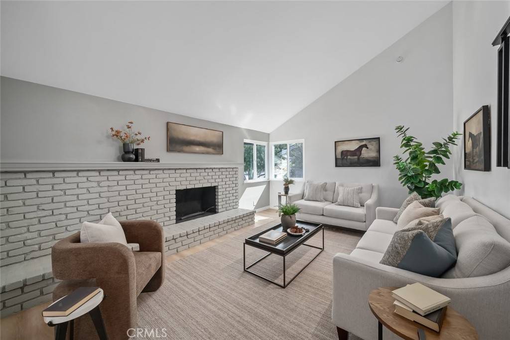 Santa Maria, CA 93455,982 Brookside AVE