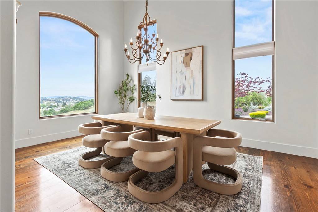 Arroyo Grande, CA 93420,1685 Quiet Oaks DR