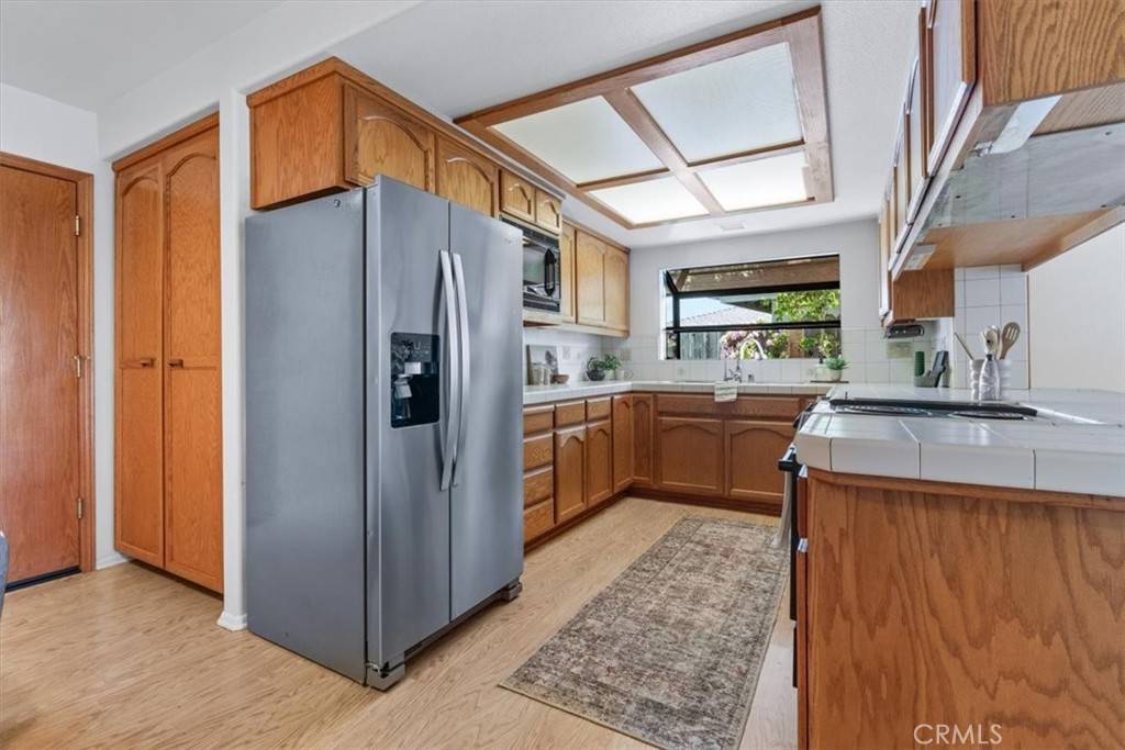 San Luis Obispo, CA 93405,1759 Royal WAY