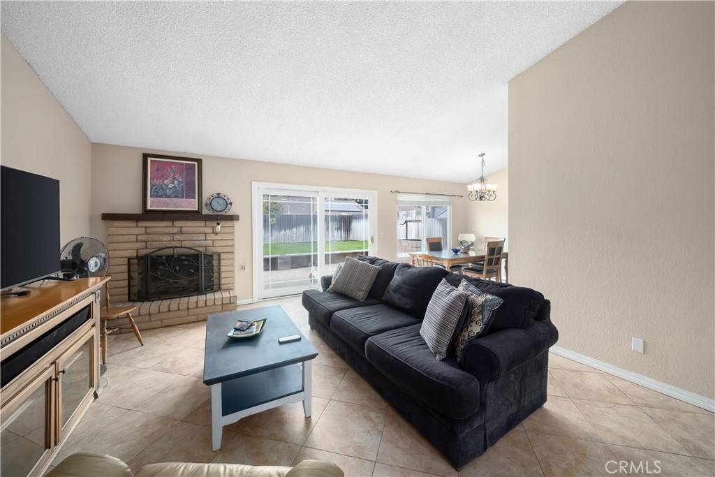 Santa Maria, CA 93454,1041 Red Bark RD