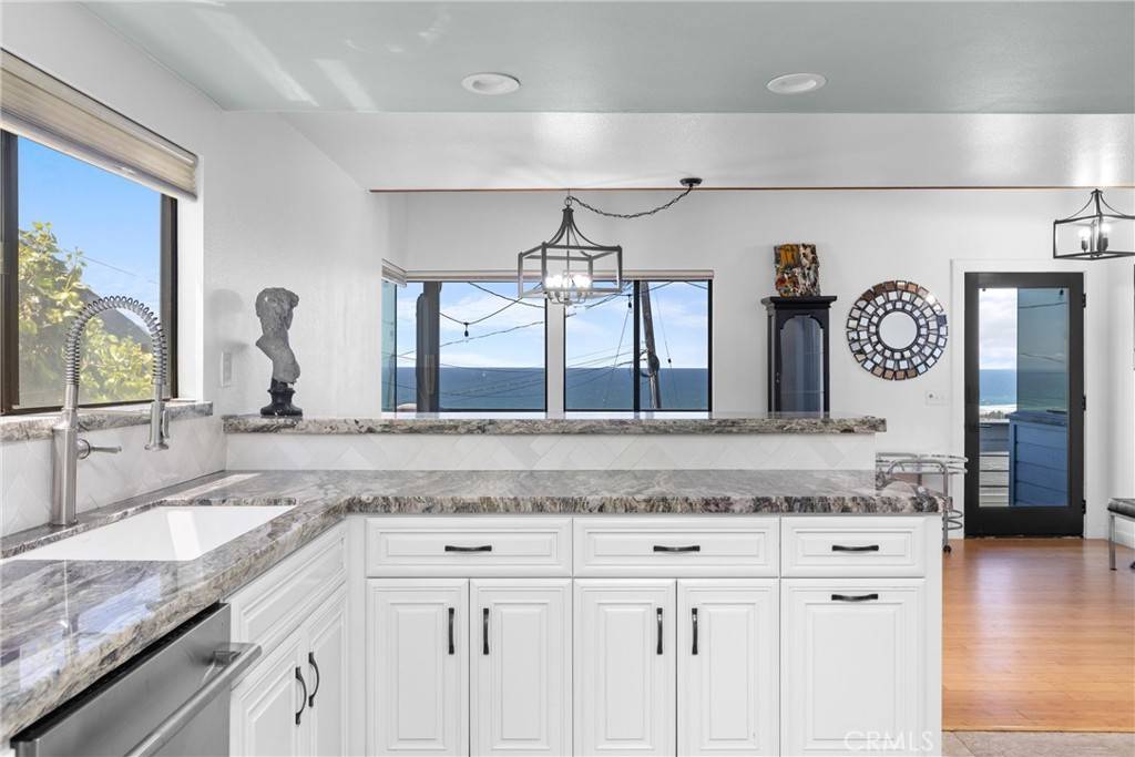 Morro Bay, CA 93442,2630 Maple AVE