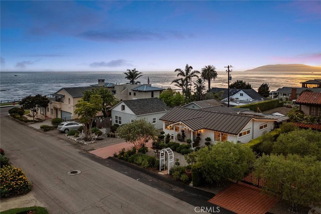 Pismo Beach, CA 93449,358 Montecito AVE