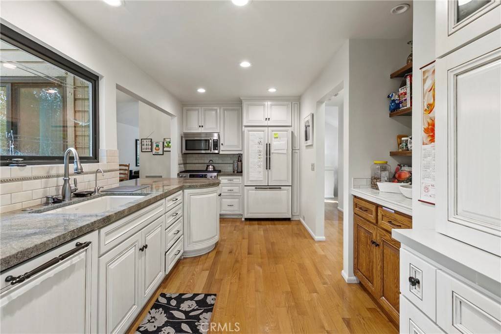San Luis Obispo, CA 93405,672 Serrano DR #9