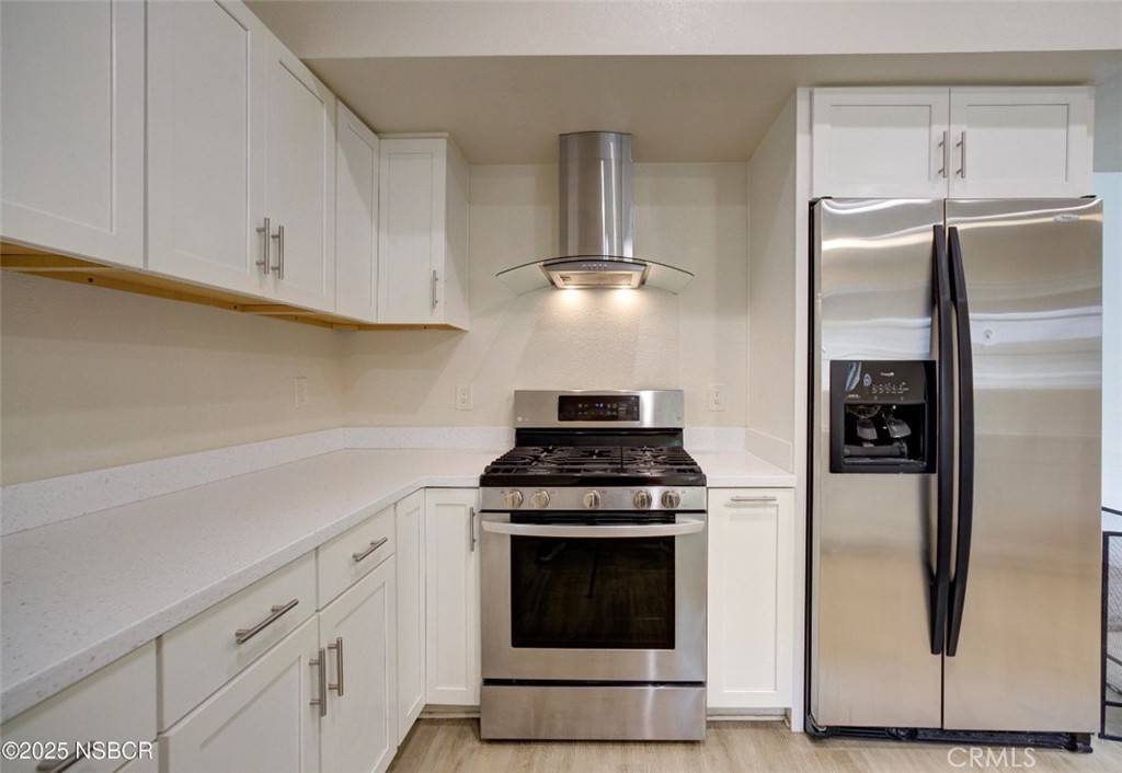 Santa Maria, CA 93454,913 Armstrong AVE