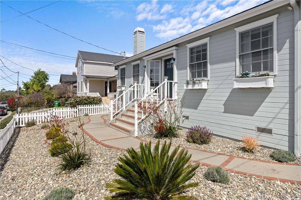 Arroyo Grande, CA 93420,555 E Branch ST