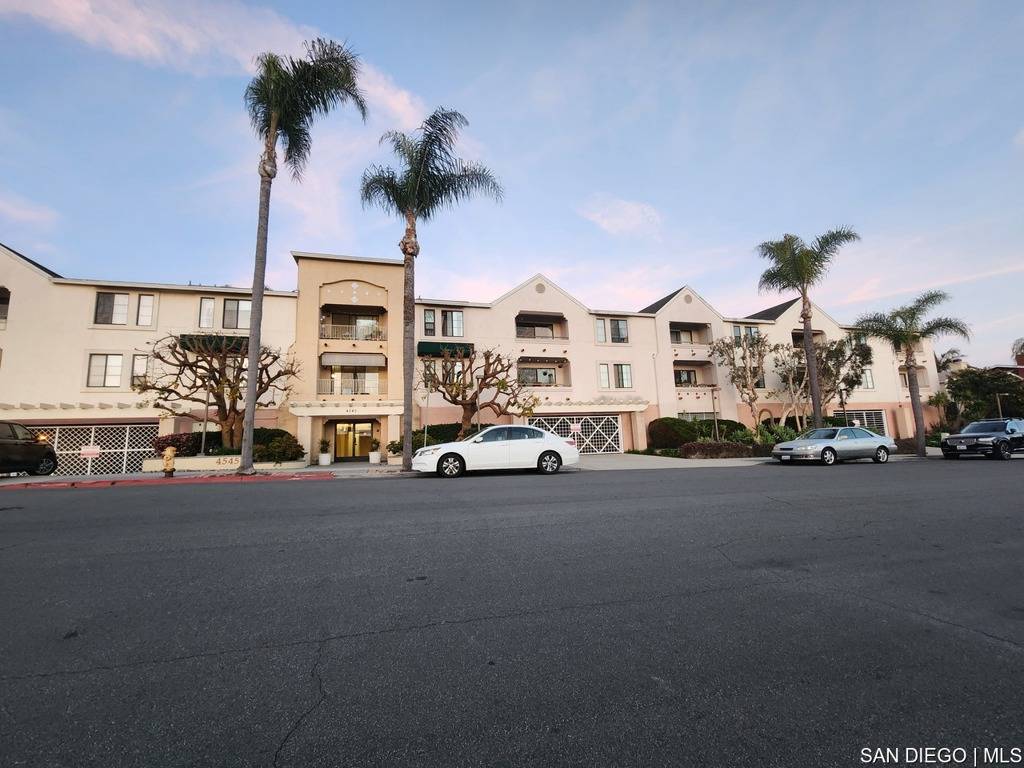 San Diego, CA 92116,4545 Arizona ST #APT 109