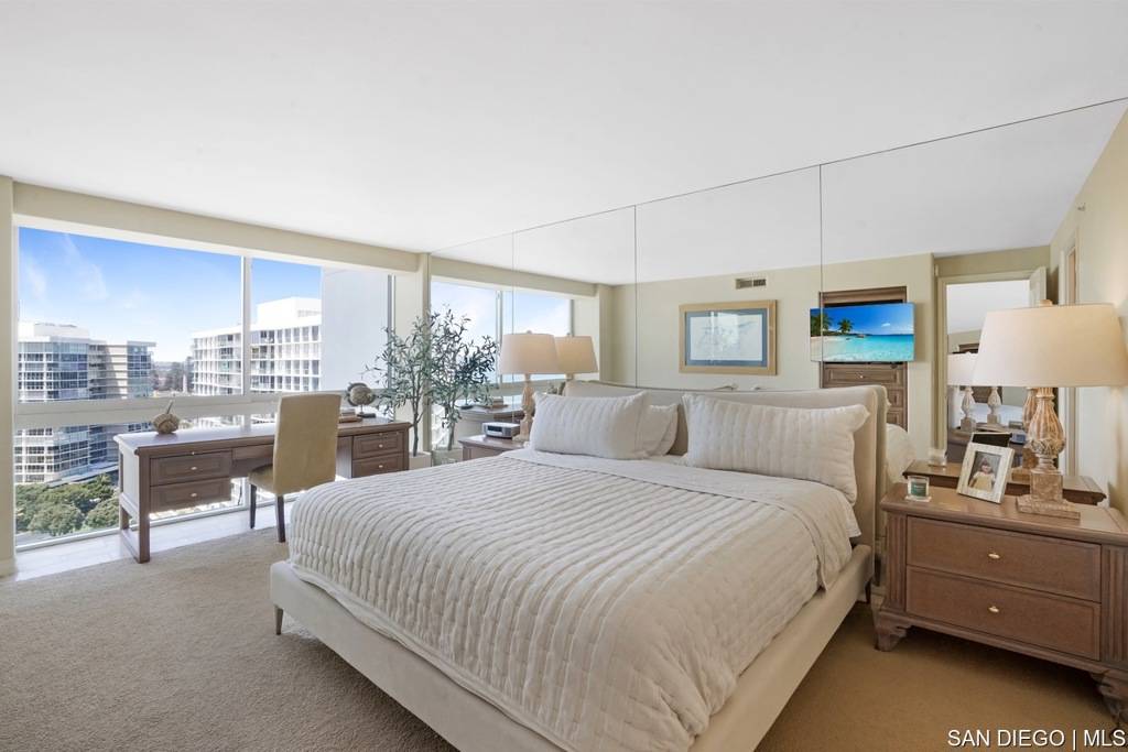 Coronado, CA 92118,1810 Avenida del Mundo #1407