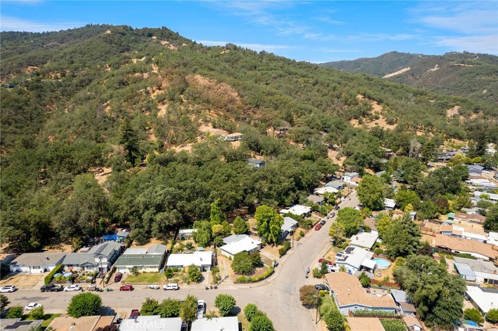 Ukiah, CA 95482,110 Canyon DR