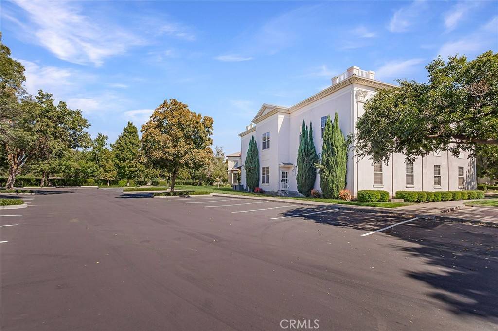 Chico, CA 95973,110 Independence CIR #202
