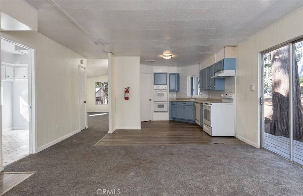 Magalia, CA 95954,6212 COLUMBINE