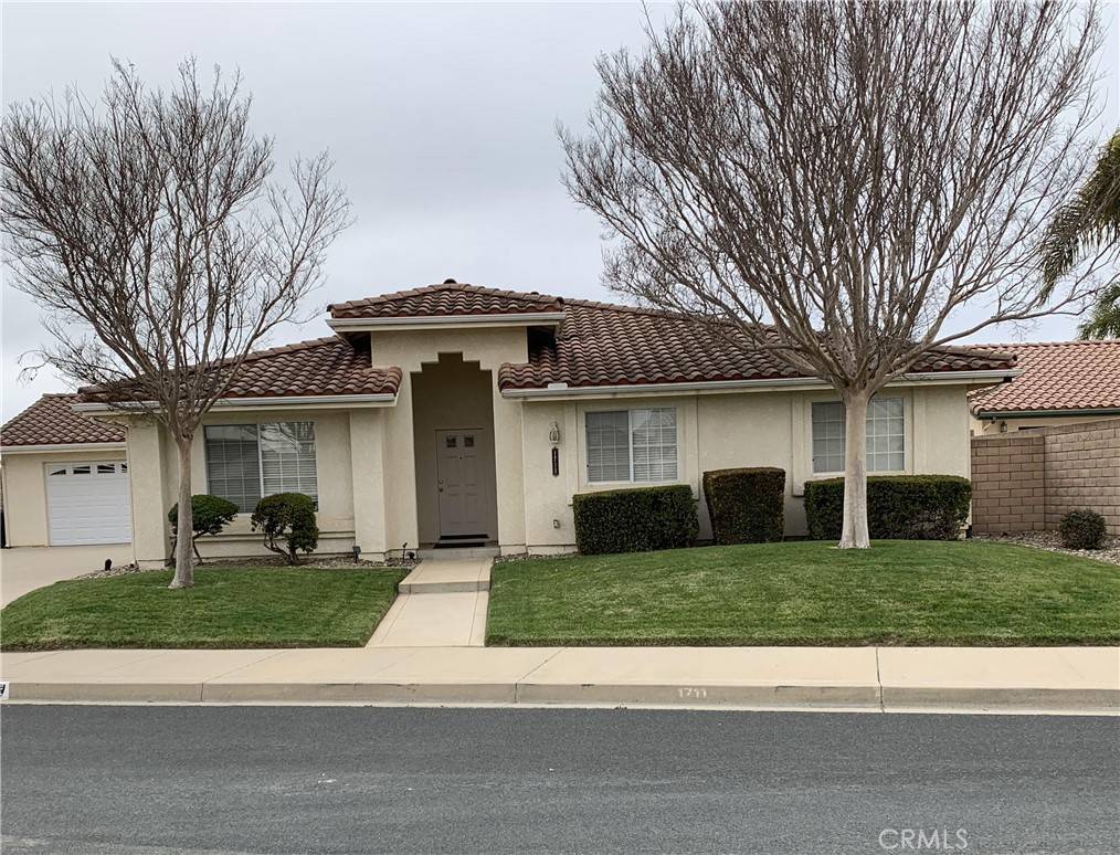 Santa Maria, CA 93454,1711 Mammoth DR