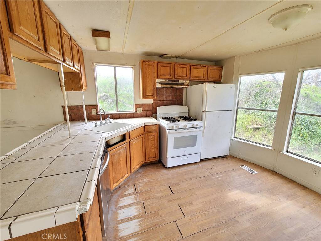 Gerber, CA 96035,9215 San Benito AVE