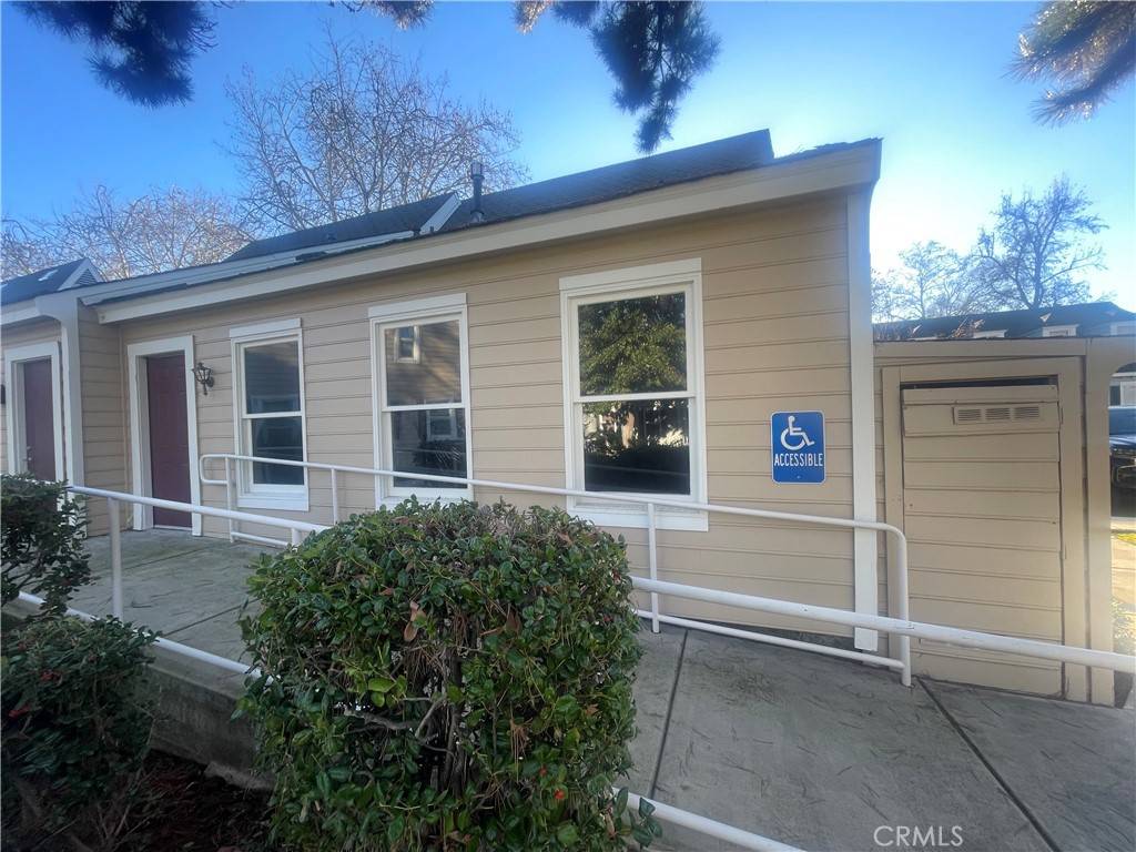 Chico, CA 95926,11 Williamsburg Lane #A