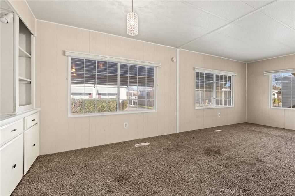 Chico, CA 95973,701 E Lassen AVE #87