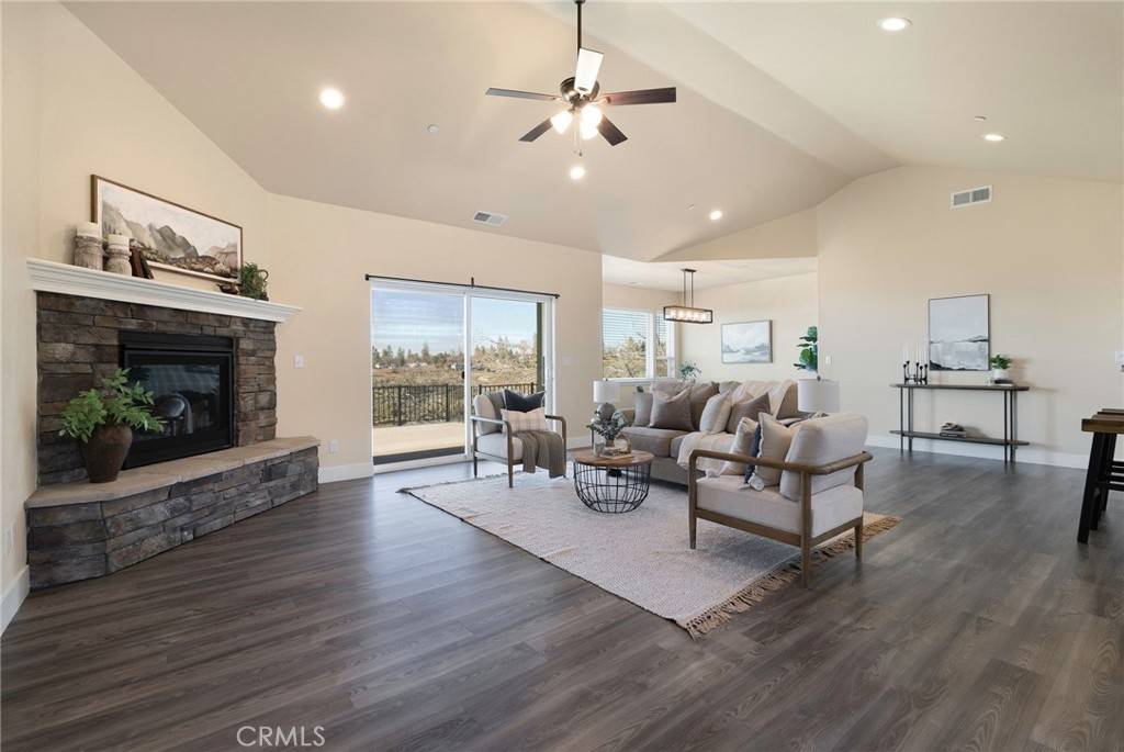 Paradise, CA 95969,5585 Schmale LN