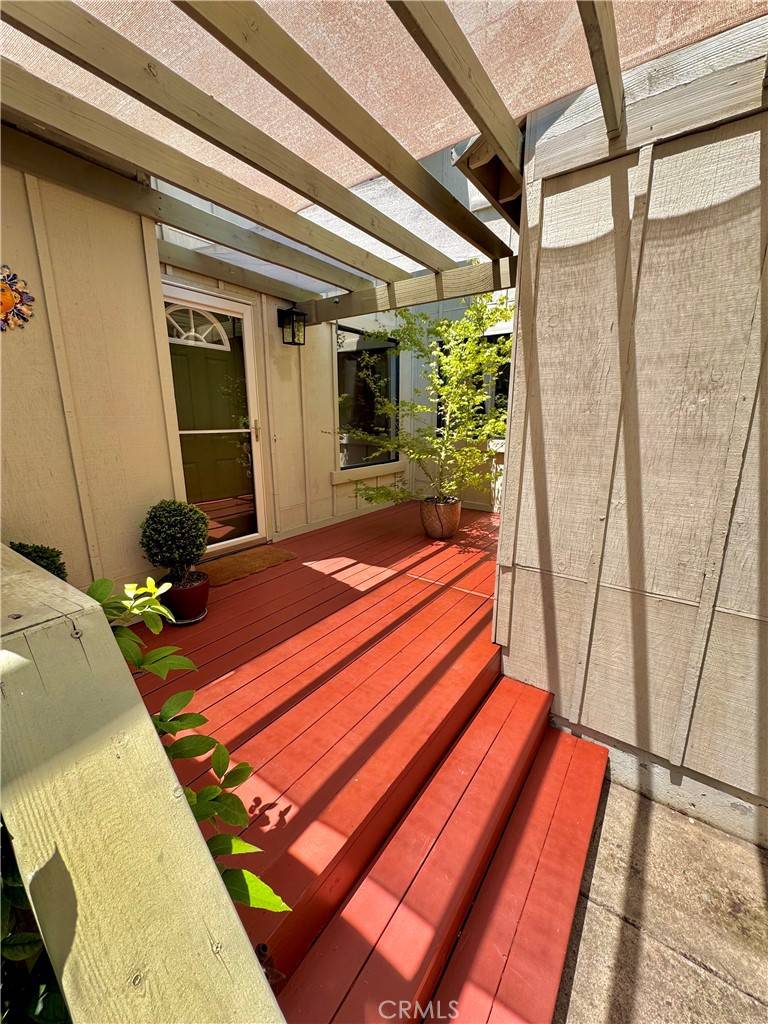 Chico, CA 95928,11 Alameda Park CIR
